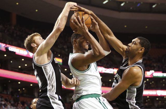 «Γκάζωσαν» στο φινάλε οι Σπερς, 111-89 τους Σέλτικς